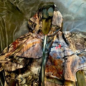 Under Armour full zip Hoodie